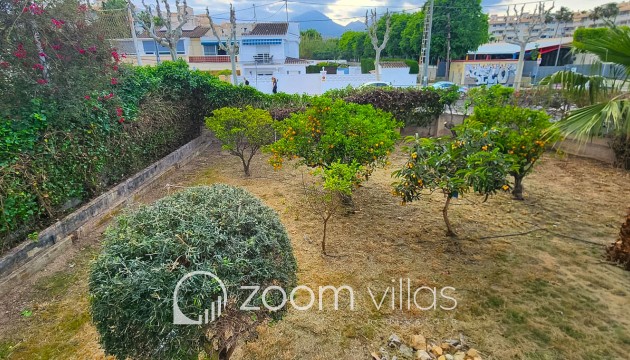 Wiederverkauf - Villa - Albir - Center