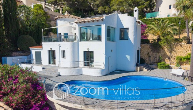Resale - Villa - Altea