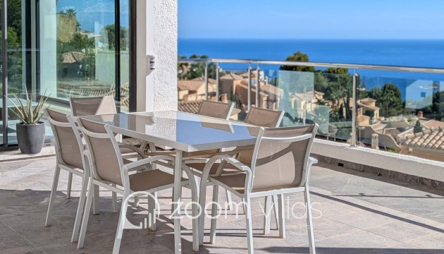 Resale - Villa - Altea