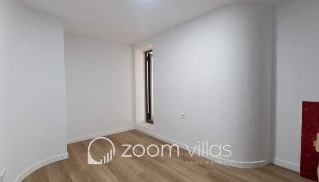 Resale - Villa - Altea