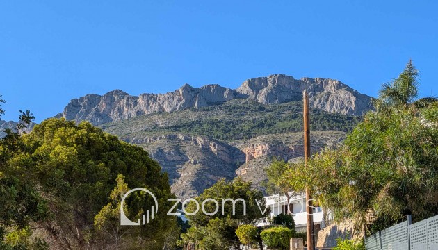 Resale - Villa - Altea