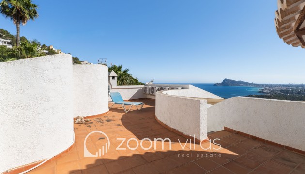 Resale - Villa - Altea