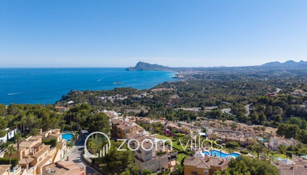 Resale - Villa - Altea
