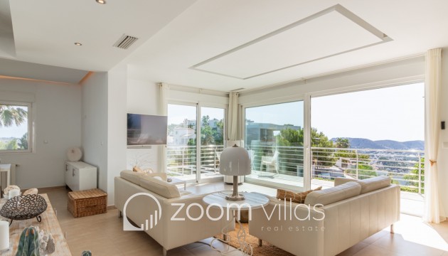 Resale - Villa - Moraira - Benimeit