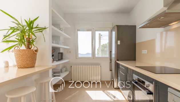 Resale - Villa - Moraira - Benimeit