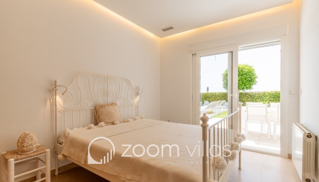 Resale - Villa - Moraira - Benimeit