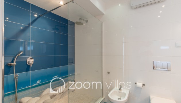 Resale - Villa - Moraira - Benimeit