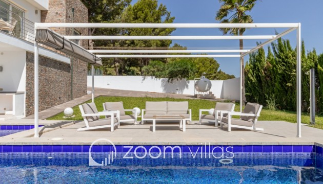 Resale - Villa - Moraira - Benimeit