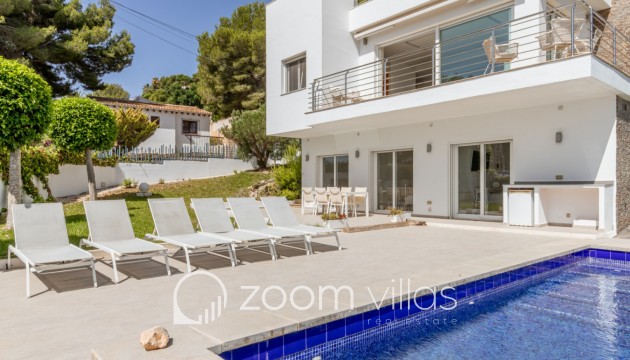 Resale - Villa - Moraira - Benimeit
