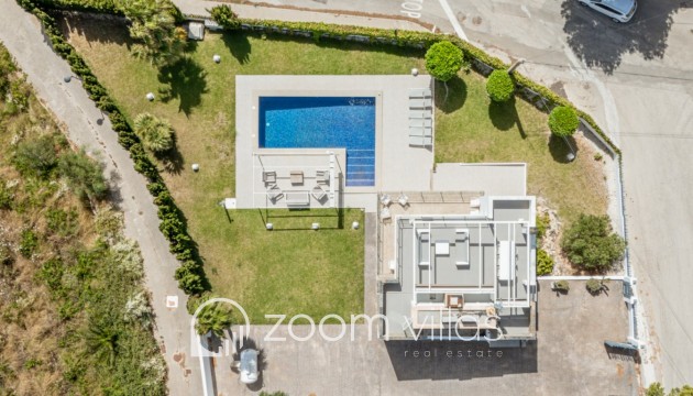Resale - Villa - Moraira - Benimeit