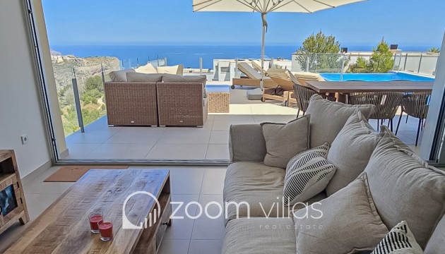 Resale - Villa - Benitachell  - Cumbre del Sol