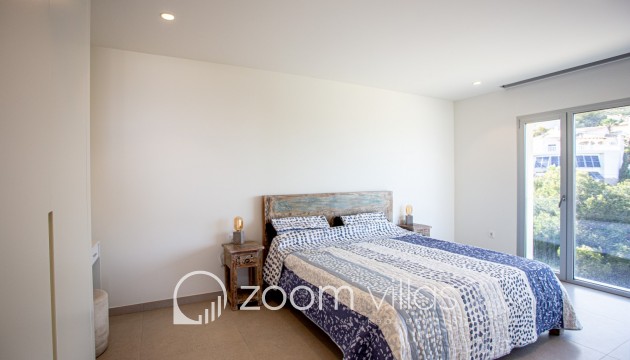 Resale - Villa - Benitachell  - Cumbre del Sol