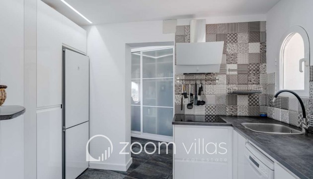 Resale - Villa - Calpe