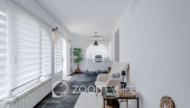 Resale - Villa - Calpe