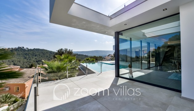 Resale - Villa - Jávea