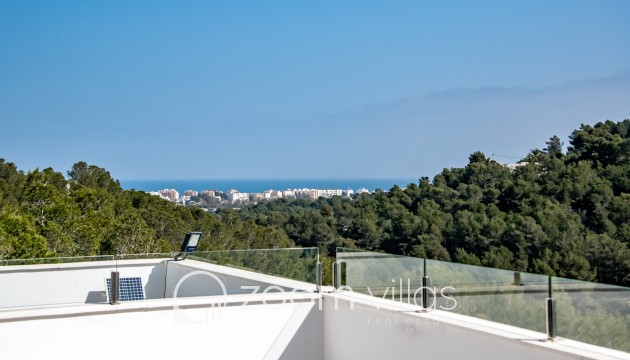 Resale - Villa - Jávea