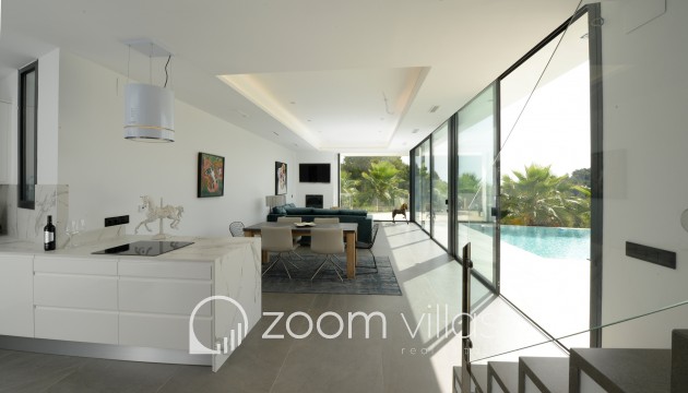 Resale - Villa - Jávea
