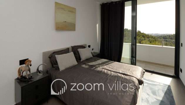 Resale - Villa - Jávea