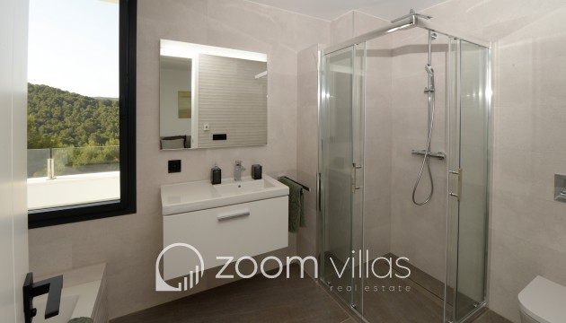 Resale - Villa - Jávea