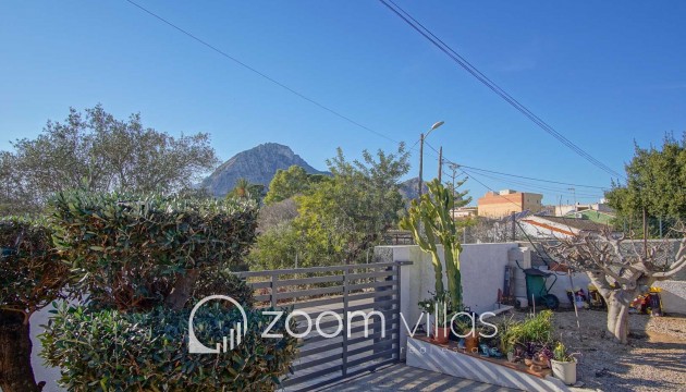 Resale - Villa - Denia - El Vergel