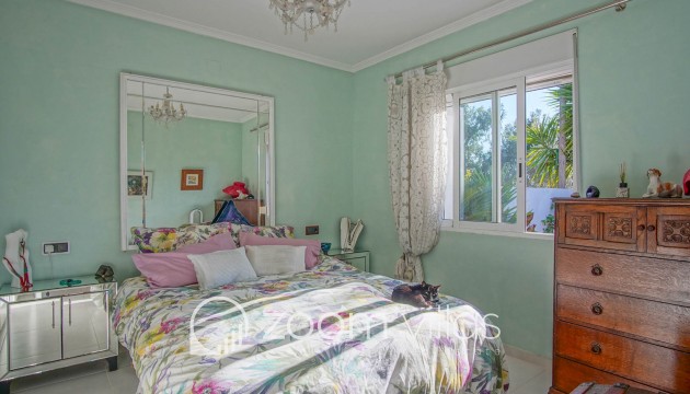 Resale - Villa - Denia - El Vergel