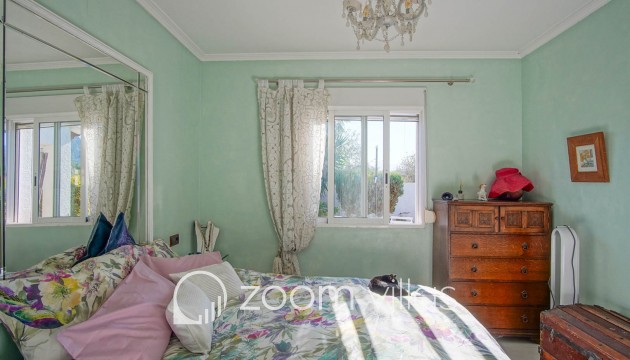 Resale - Villa - Denia - El Vergel