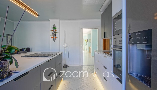 Resale - Villa - Denia - El Vergel