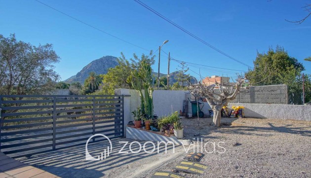 Resale - Villa - Denia - El Vergel