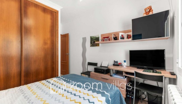 Herverkoop - Villa / Halfvrijstaand - Calpe