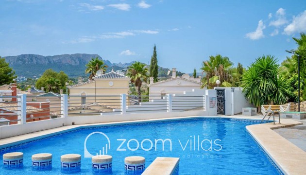 Herverkoop - Villa / Halfvrijstaand - Calpe