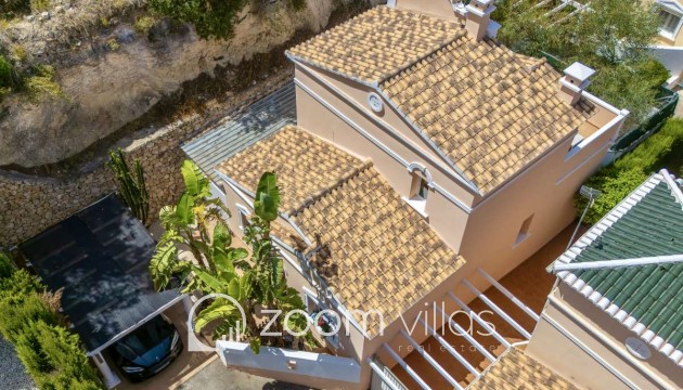 Herverkoop - Villa / Halfvrijstaand - Calpe