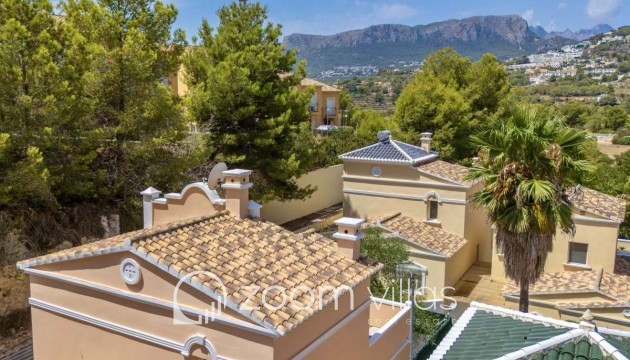 Herverkoop - Villa / Halfvrijstaand - Calpe
