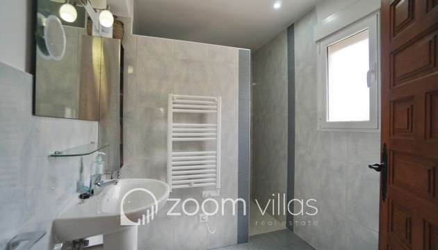 Herverkoop - Villa - Benissa - Punta Estrella