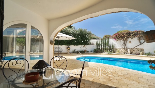 Herverkoop - Villa - Benissa - Punta Estrella