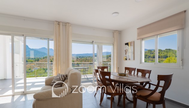 Resale - Villa - Calpe