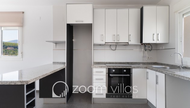 Resale - Villa - Calpe