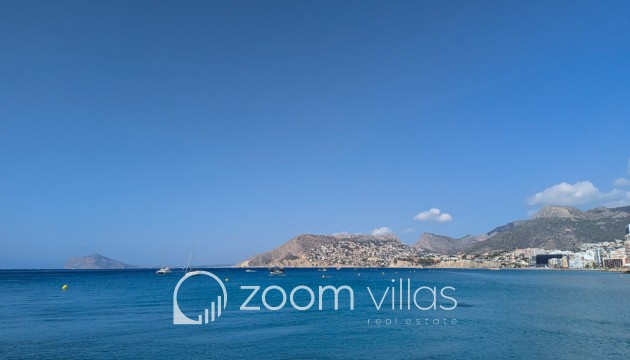 Resale - Villa - Calpe