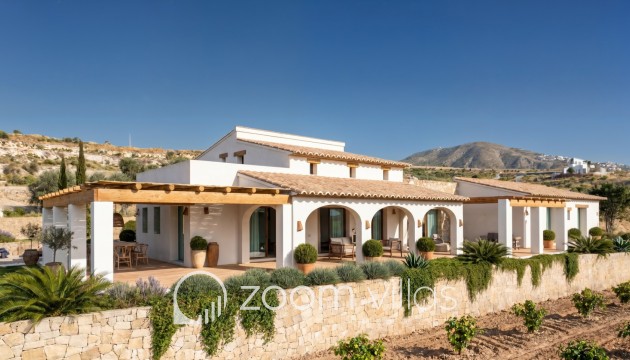 Resale - Villa - Moraira