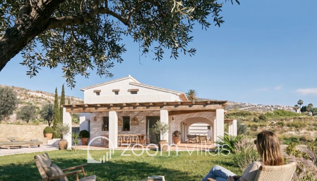 Resale - Villa - Moraira