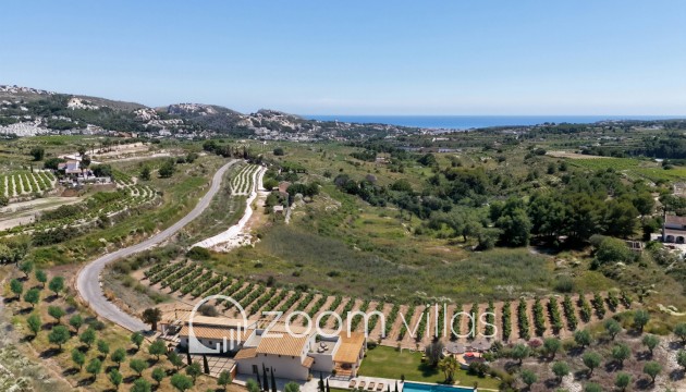 Resale - Villa - Moraira