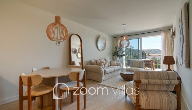 Resale - Apartment - Jávea