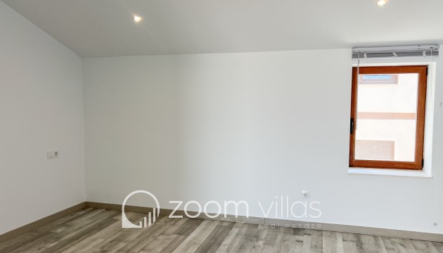 Resale - Townhouse - Benitachell  - Center