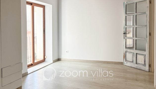 Resale - Townhouse - Benitachell  - Center