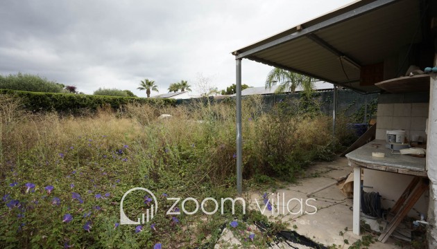 Resale - Plot / Land - Jávea - Adsubia