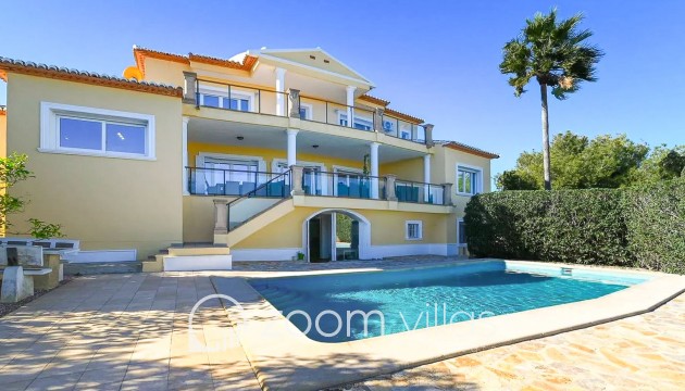 Wiederverkauf - Villa - Jávea