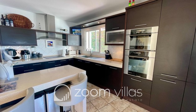 Resale - Villa - Moraira - El Portet
