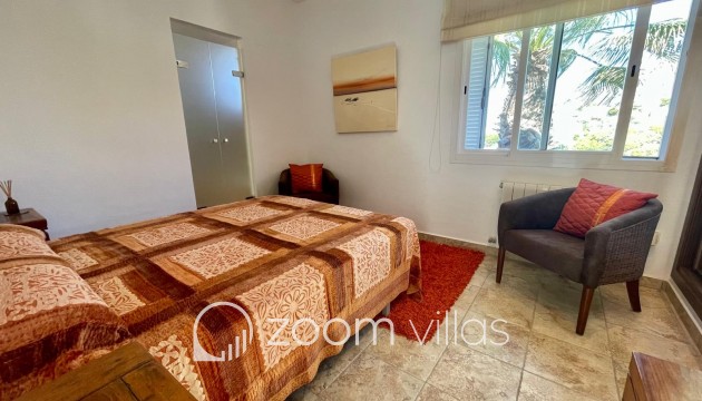 Resale - Villa - Moraira - El Portet