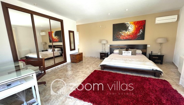 Resale - Villa - Moraira - El Portet