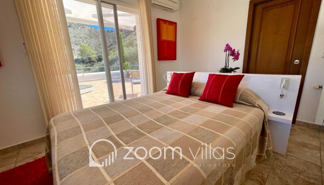 Resale - Villa - Moraira - El Portet