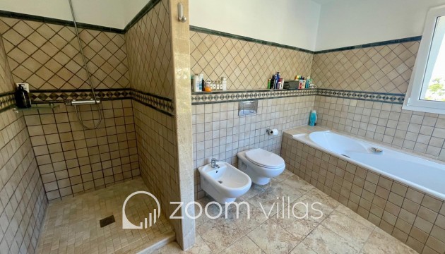 Resale - Villa - Moraira - El Portet